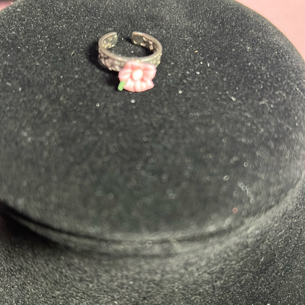 Vintage Pink Flower Toe Ring